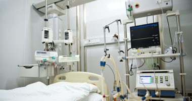 noninvasive ventilation at home reduces hospitalization risk/COPD News Today/hospital image